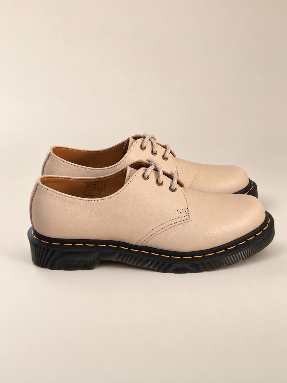 Dr. Martens 1461 Virginia Leather Parchment Beige Oxford Shoes